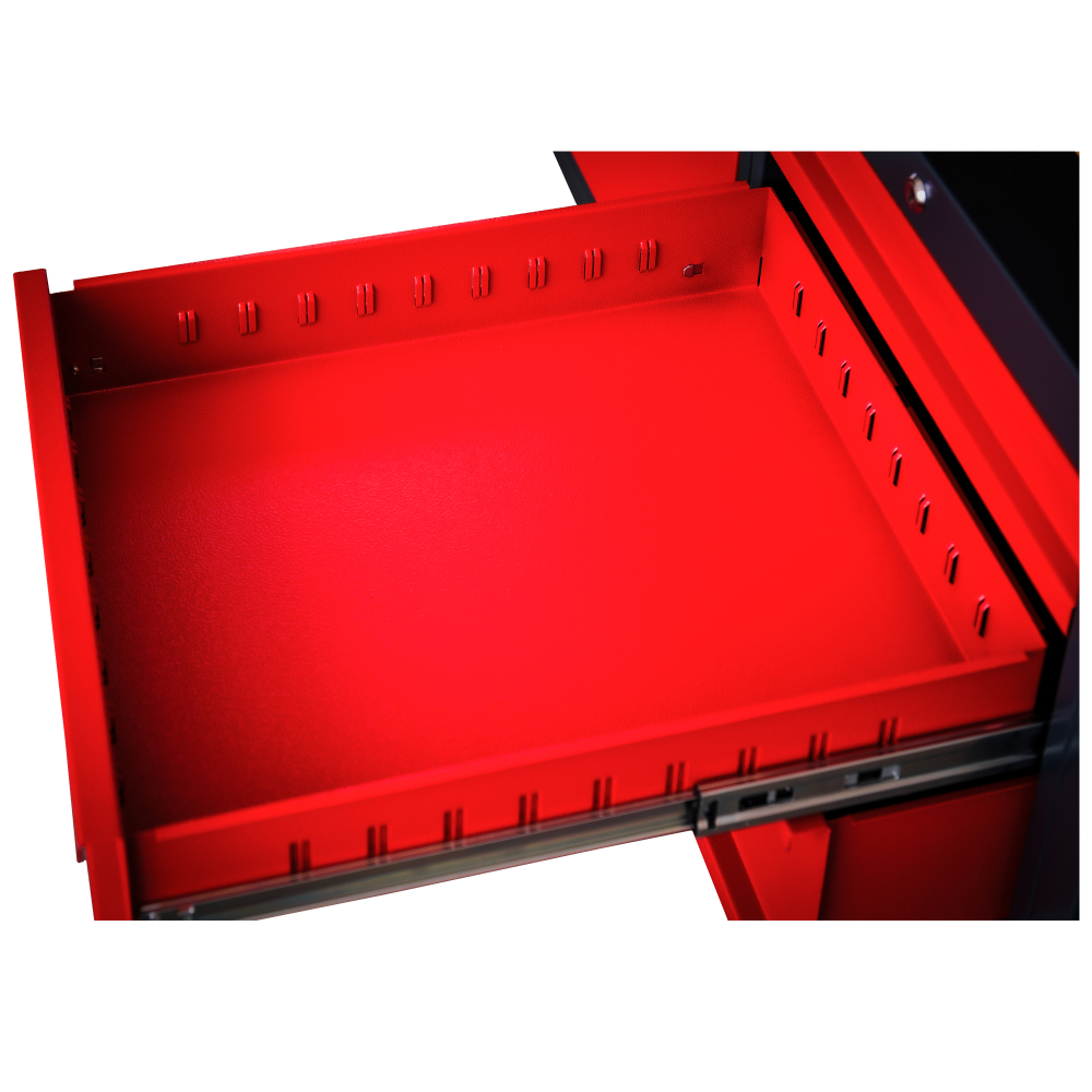 Kovov� dielensk� pracovn� st�l so z�suvkami a skrinkou, 1700 mm 04